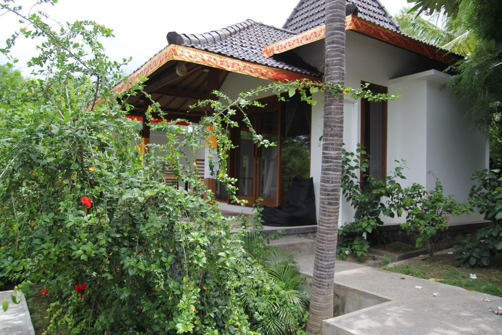 Bali Marina Villa's Amed Esterno foto